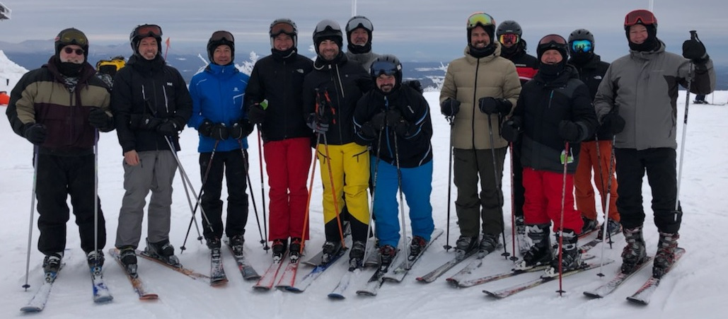 group ski-alpine